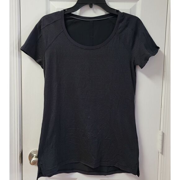 Lululemon Run Away Tee 8 - Picture 1 of 5